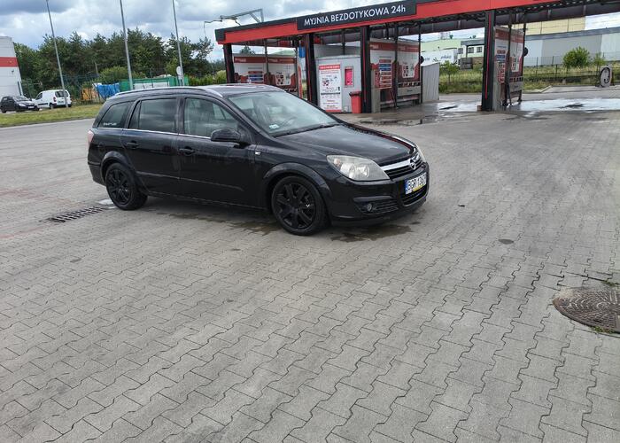 Grajewo ogłoszenia: Sprzedam opel astra h  1,9 diesel  kombi 2006r.  Nie wymaga wkładu...